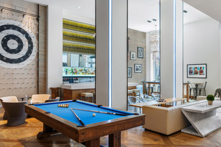 S&R Lounge at Hotel Zetta